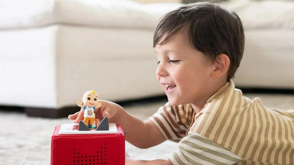 Warum gutes Spielzeug mehr ist als nur Spaß – So unterstützt es die Entwicklung deines Kindes -Tonies Spiele Tonies walmartTI jpg